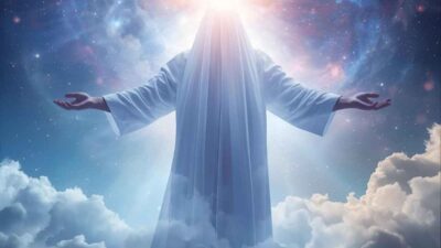 Spiritual Meaning of Wearing White Clothes in a Dream